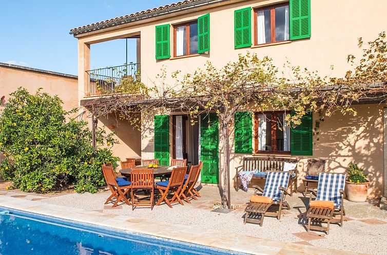Vakantiehuis Stadthaus für 12, mit Schwimmbad auf Mallorca