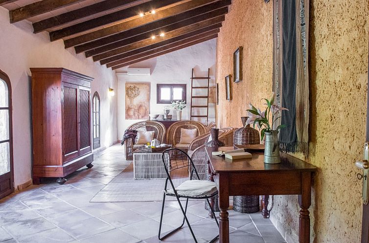 Vakantiehuis Stadthaus für 12, mit Schwimmbad auf Mallorca