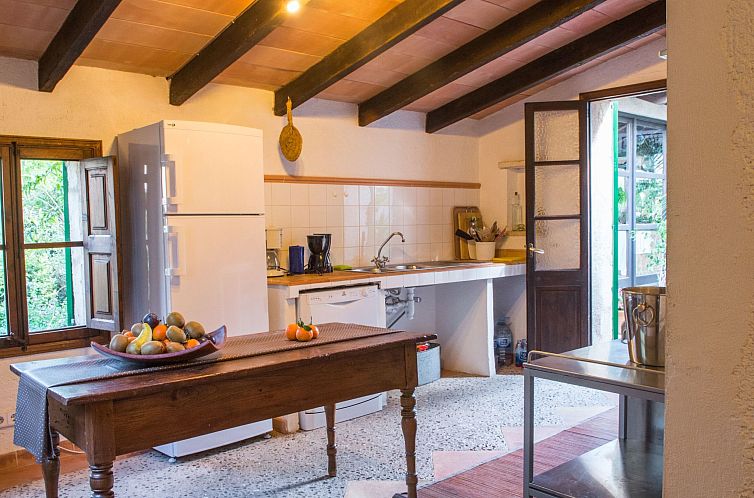 Vakantiehuis Stadthaus für 12, mit Schwimmbad auf Mallorca