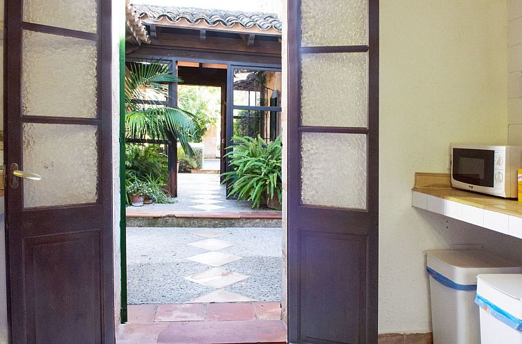 Vakantiehuis Stadthaus für 12, mit Schwimmbad auf Mallorca
