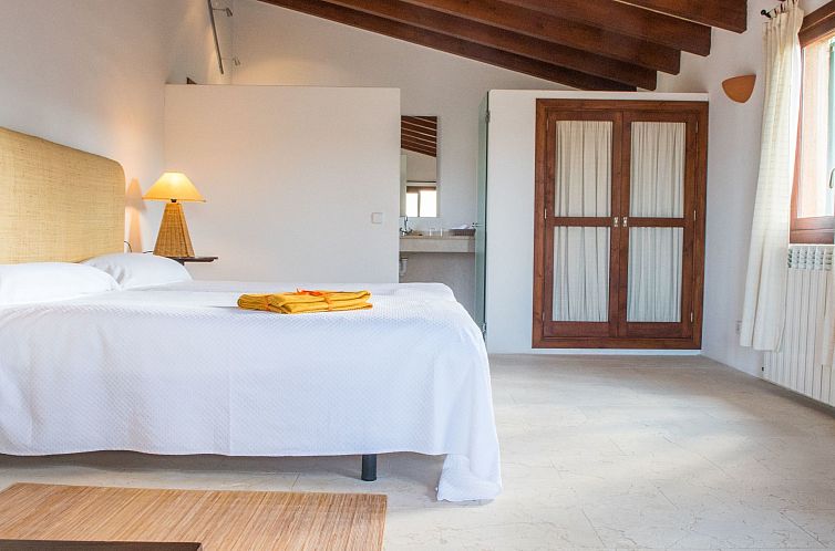 Vakantiehuis Stadthaus für 12, mit Schwimmbad auf Mallorca