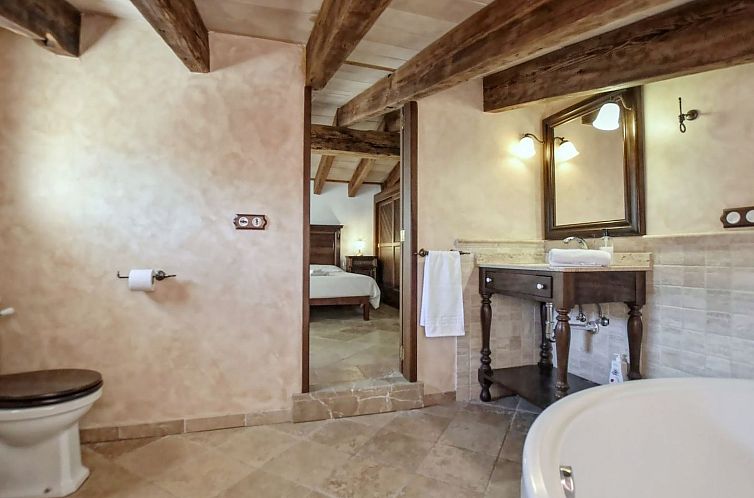 Vakantiehuis Ferienvilla mit Garten, Grill und Terrasse