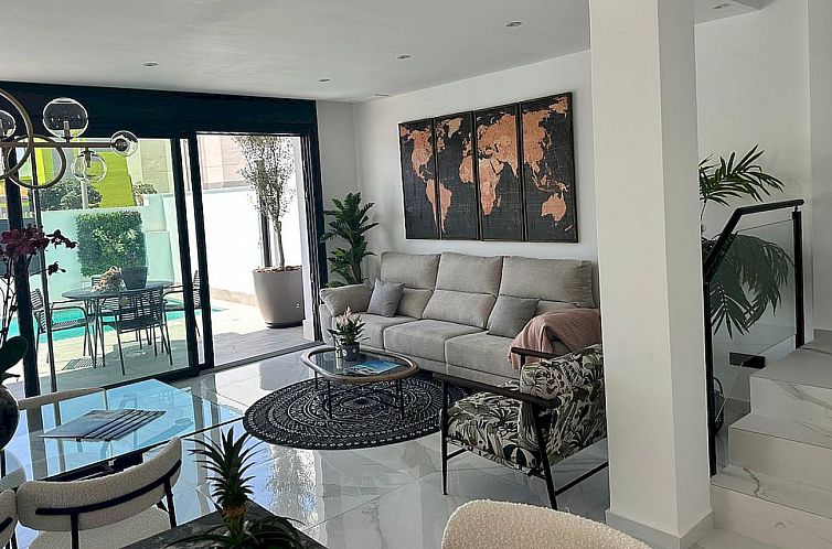 Geschakelde woning in San Pedro del Pinatar