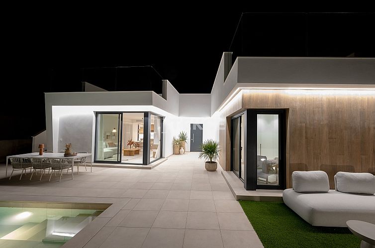 Geschakelde woning in Cañadas De San Pedro