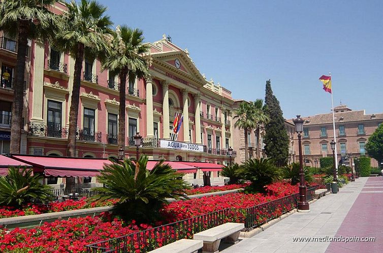 Vrijstaande woning in Murcia
