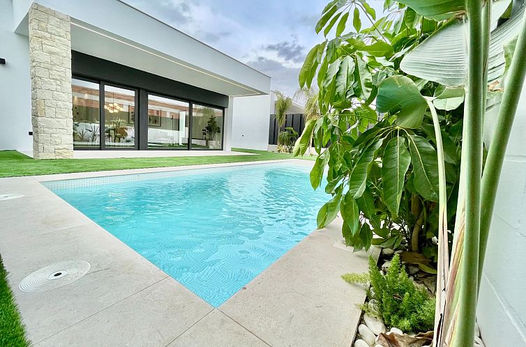 Vrijstaande woning in Murcia