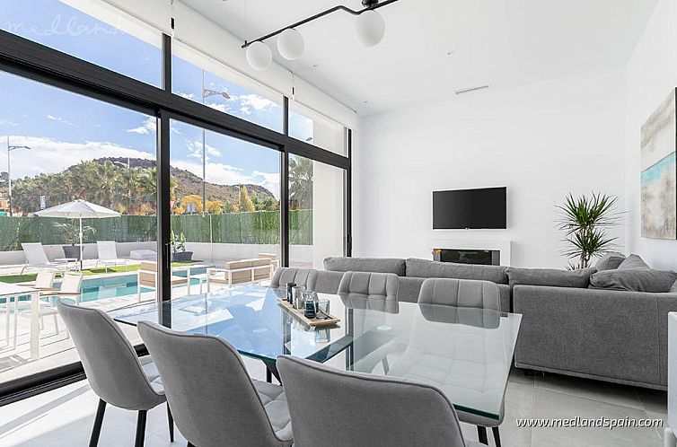 Vrijstaande woning in Murcia