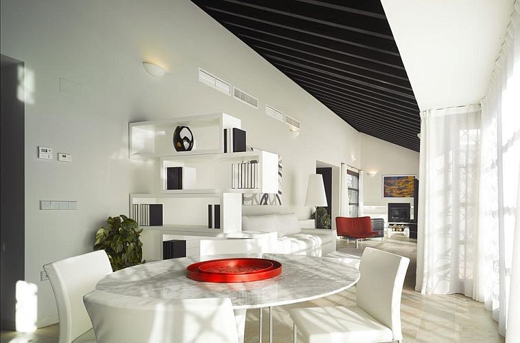 Vrijstaande woning in Peraleja Golf