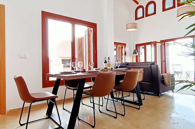 Geschakelde woning in El Valle Golf Resort