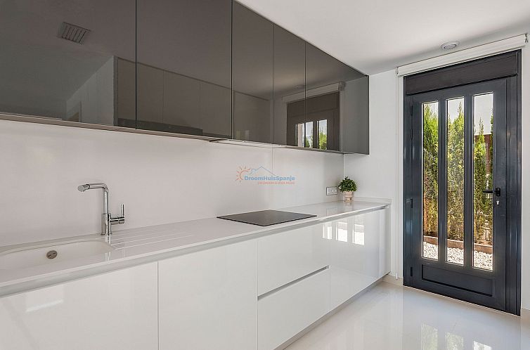 Geschakelde woning in Playa Honda