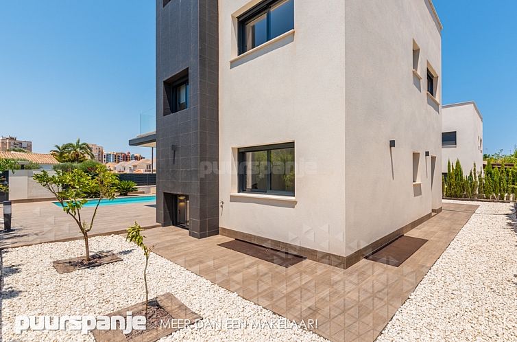 Vrijstaande woning in Playa Honda
