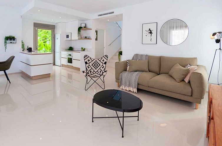 Vrijstaande woning in Los Alcazares