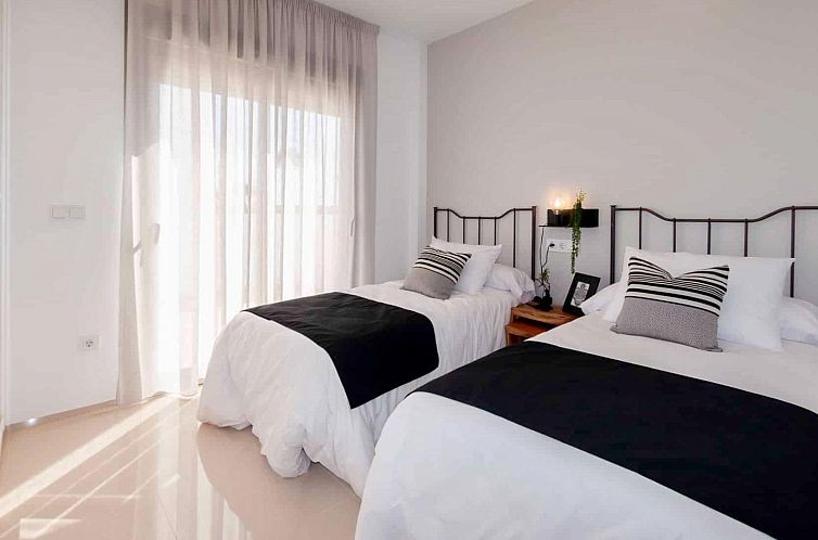 Vrijstaande woning in Los Alcazares