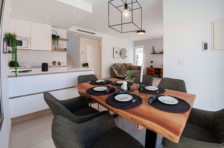 Vrijstaande woning in Los Alcazares