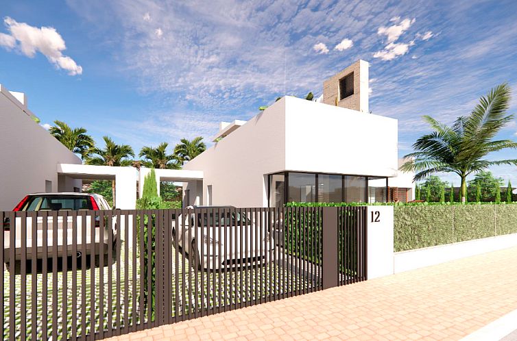 Vrijstaande woning in Los Alcazares