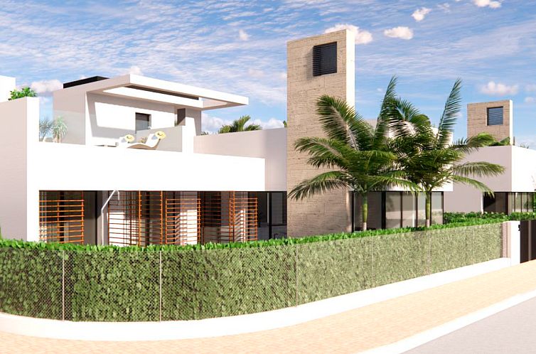 Vrijstaande woning in Los Alcazares