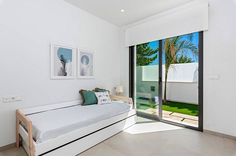Vrijstaande woning in Los Alcazares