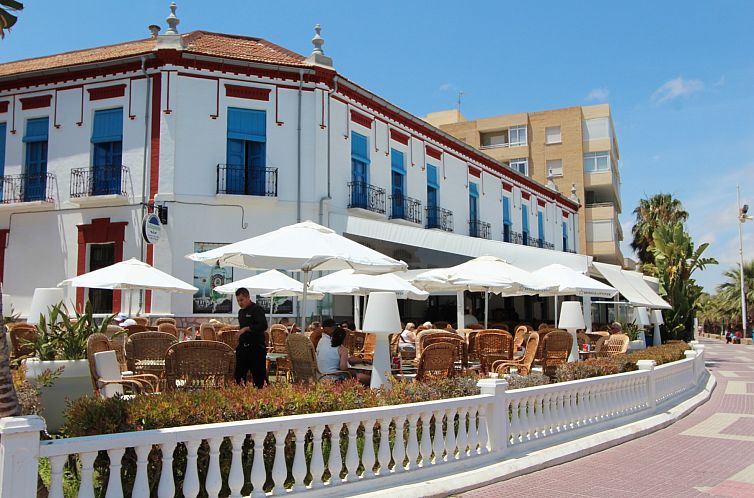 Vrijstaande woning in Los Alcazares