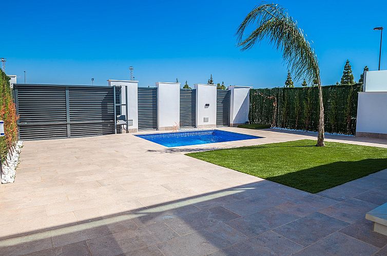 Vrijstaande woning in Los Alcazares