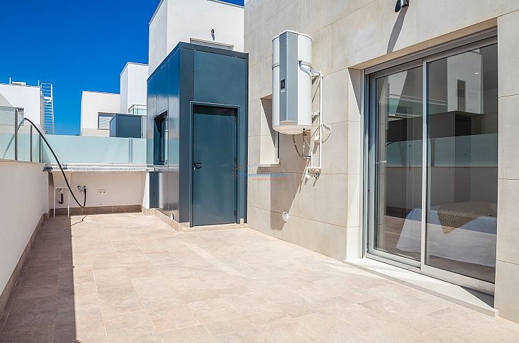 Vrijstaande woning in Los Alcazares