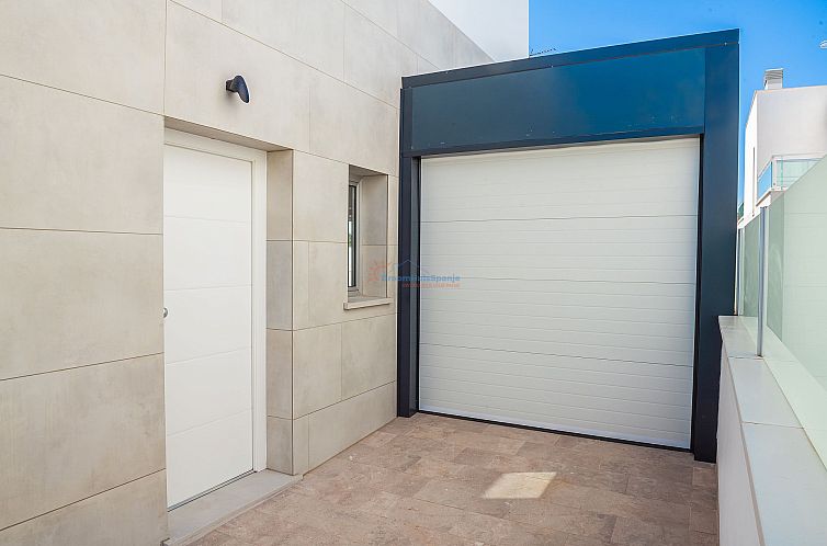 Vrijstaande woning in Los Alcazares