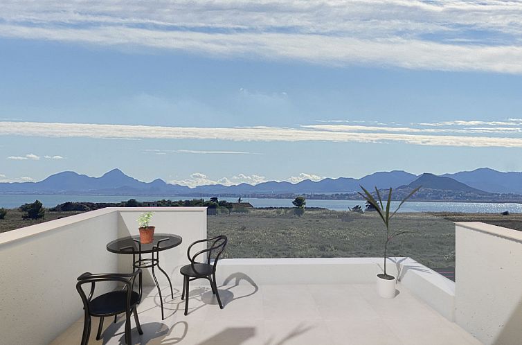 Vrijstaande woning in Los Alcazares