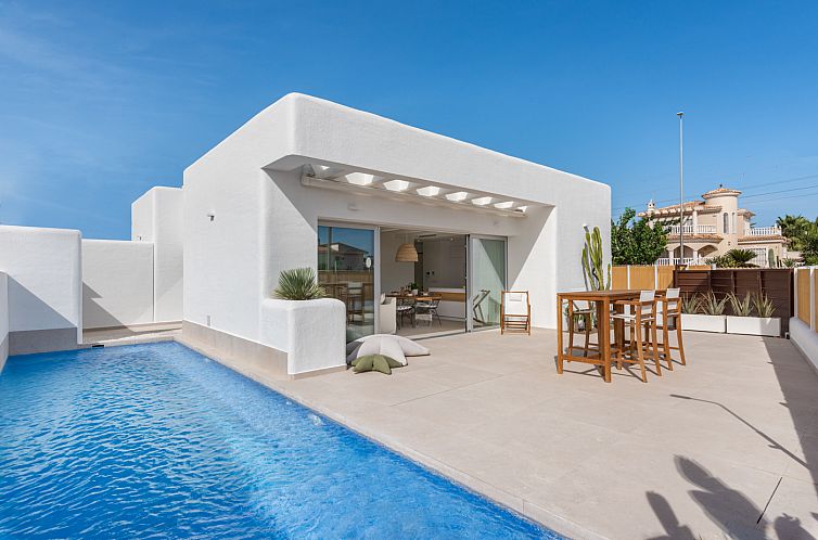 Vrijstaande woning in Los Alcazares