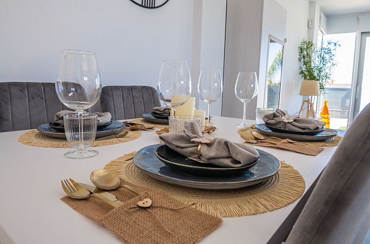Vrijstaande woning in Los Alcazares