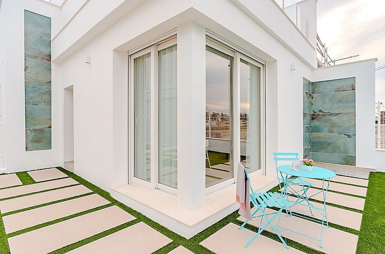 Chalet in Los Alcazares