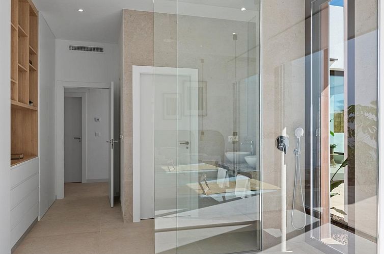 Vrijstaande woning in Los Alcazares