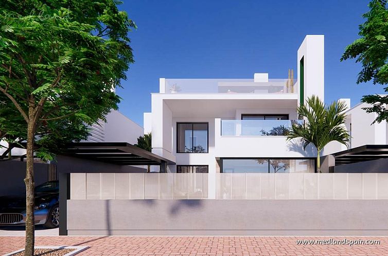 Vrijstaande woning in Los Alcazares
