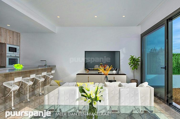 Vrijstaande woning in Los Alcazares