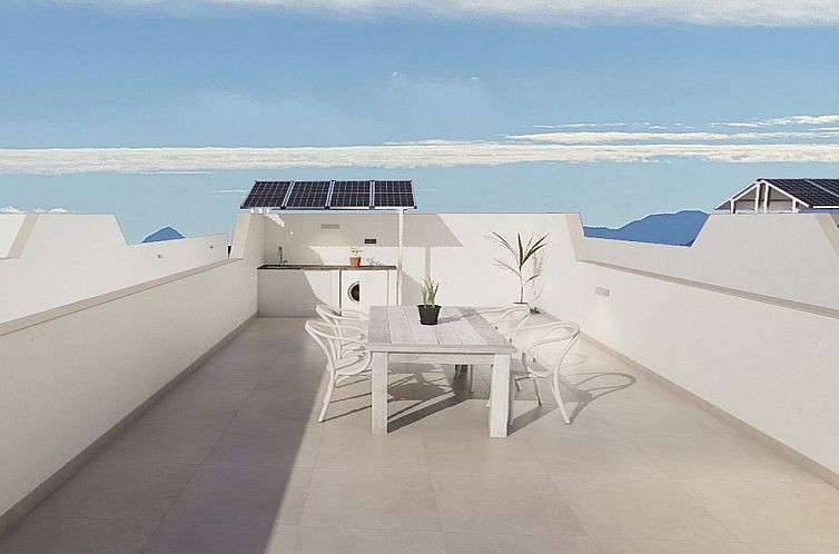 Vrijstaande woning in Los Alcazares