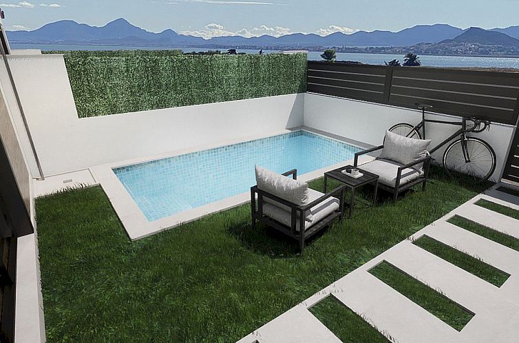 Vrijstaande woning in Los Alcazares