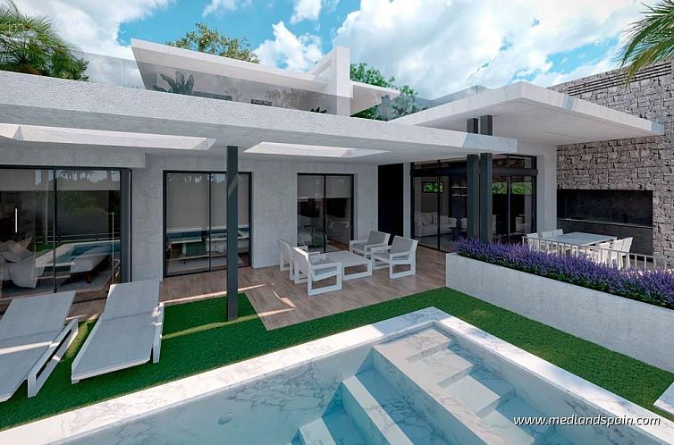 Vrijstaande woning in Los Alcazares