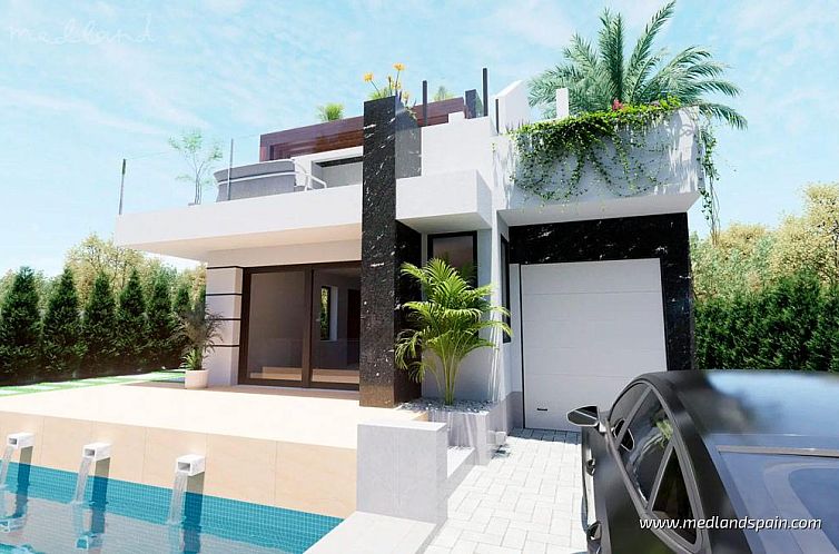 Vrijstaande woning in Los Alcazares