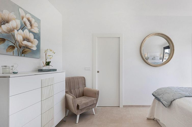 Vrijstaande woning in Los Alcazares