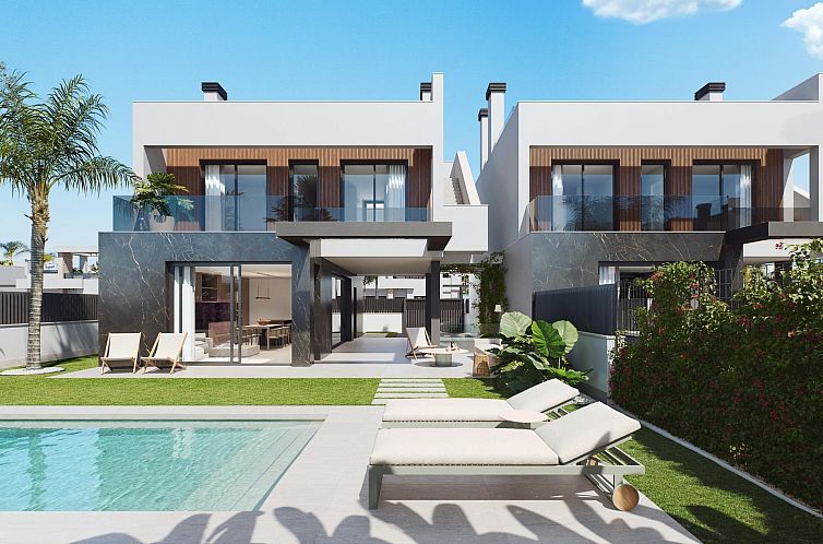 Vrijstaande woning in Los Alcazares