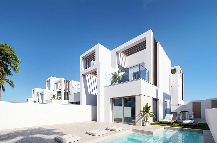 Chalet in Los Alcazares