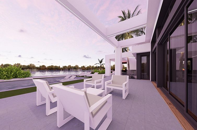 Vrijstaande woning in Los Alcazares