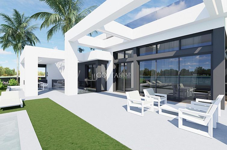 Vrijstaande woning in Los Alcazares