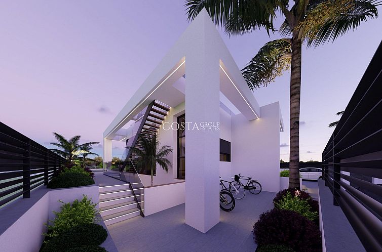 Vrijstaande woning in Los Alcazares