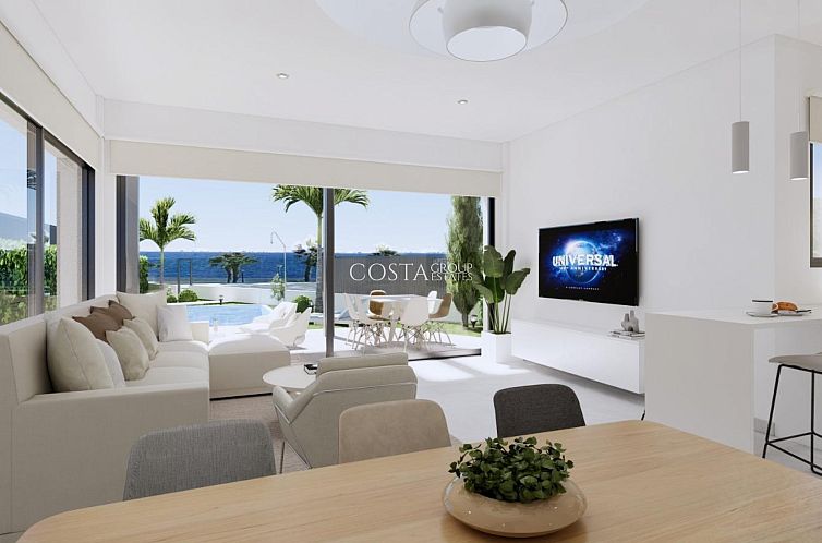 Vrijstaande woning in Los Alcazares