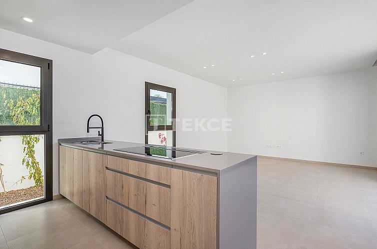 Vrijstaande woning in Los Alcazares