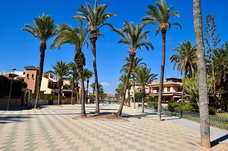 Vrijstaande woning in Los Alcazares