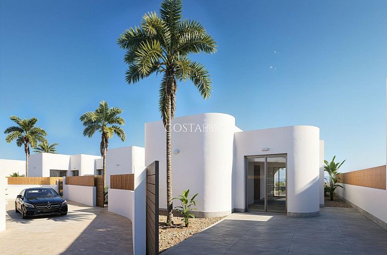 Vrijstaande woning in Los Alcazares