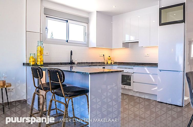 Vrijstaande woning in Los Alcazares