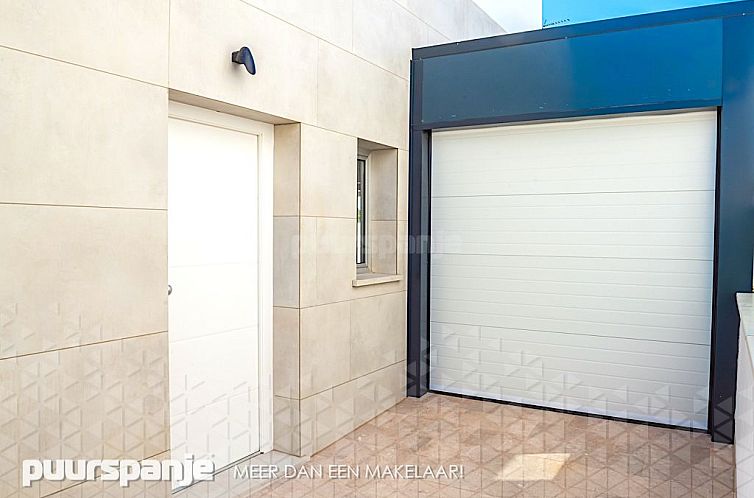 Vrijstaande woning in Los Alcazares