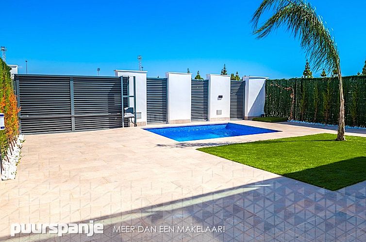 Vrijstaande woning in Los Alcazares