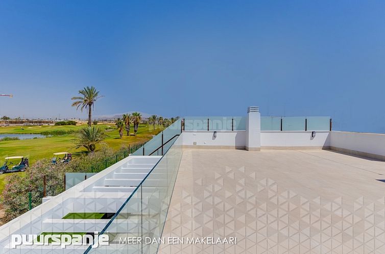 Vrijstaande woning in Los Alcazares